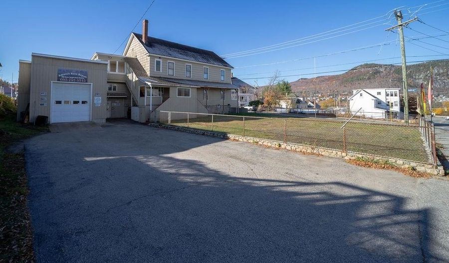 534 Champlain St, Berlin, NH 03570 - 5 Beds, 3 Bath