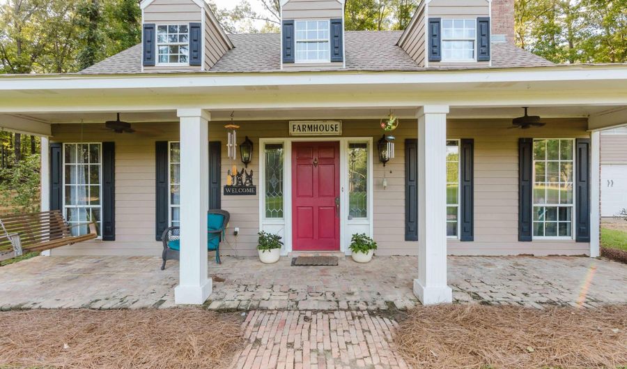 177 Robbins Rd, Brandon, MS 39042 - 3 Beds, 3 Bath