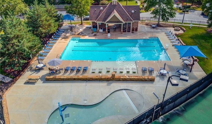 1267 Clear Stream Rdg, Auburn, GA 30011 - 4 Beds, 5 Bath