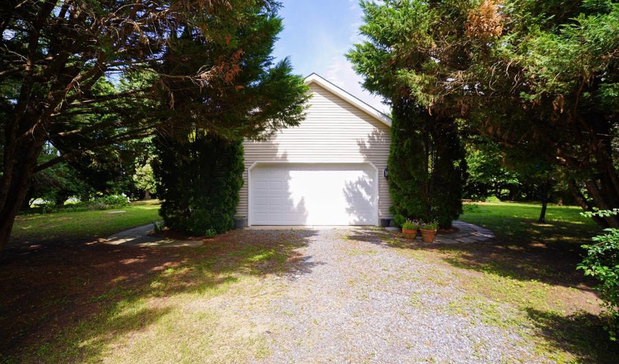 629 JEFFERSON WOODS Dr, Harrington, DE 19952 - 3 Beds, 2 Bath