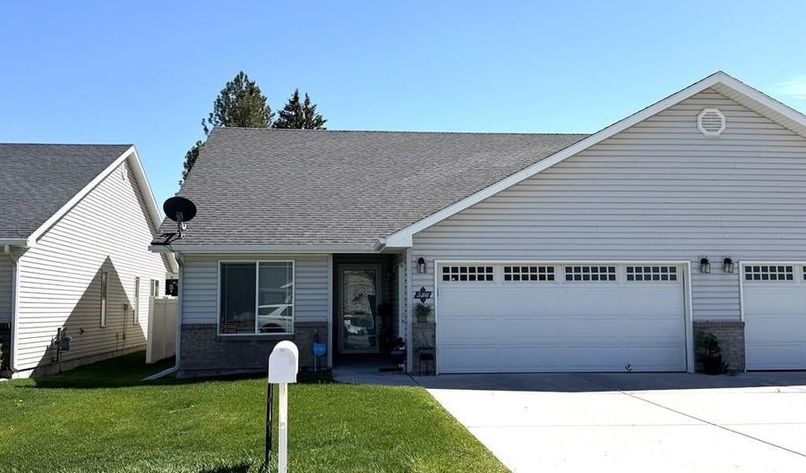 586 Gwen Loop, Blackfoot, ID 83221 - 3 Beds, 2 Bath