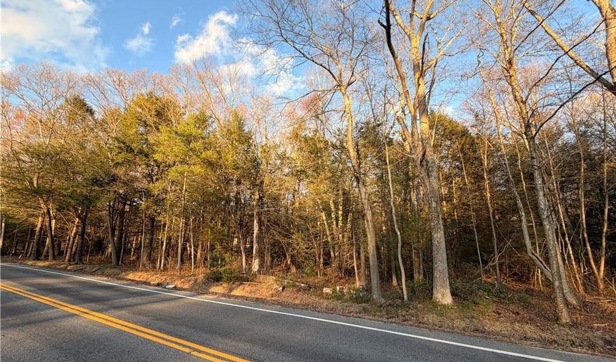 Chopmist Hill Road, Glocester, RI 02859 - 0 Beds, 0 Bath