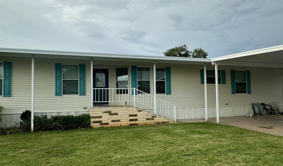 2055 S FLORAL Ave 233, Bartow, FL 33830 - 2 Beds, 3 Bath