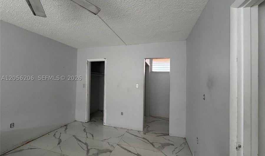 2980 Point East Dr D102, Aventura, FL 33160 - 1 Beds, 1 Bath