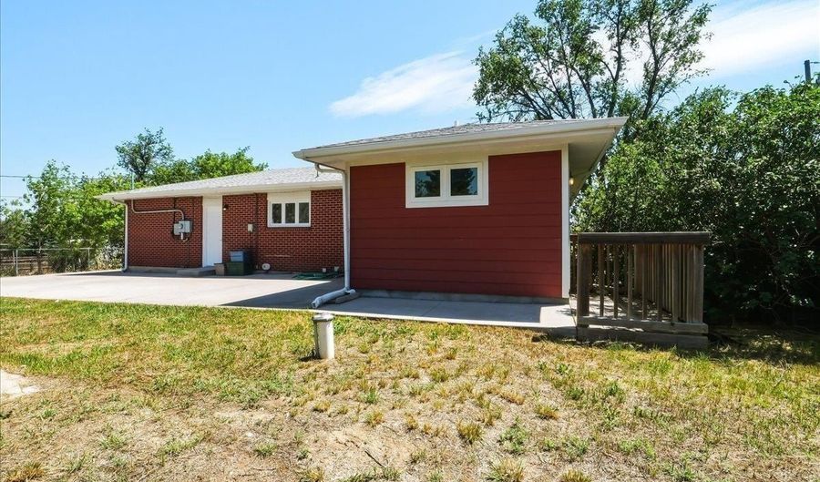 4322 DARNELL Pl, Cheyenne, WY 82001 - 3 Beds, 3 Bath