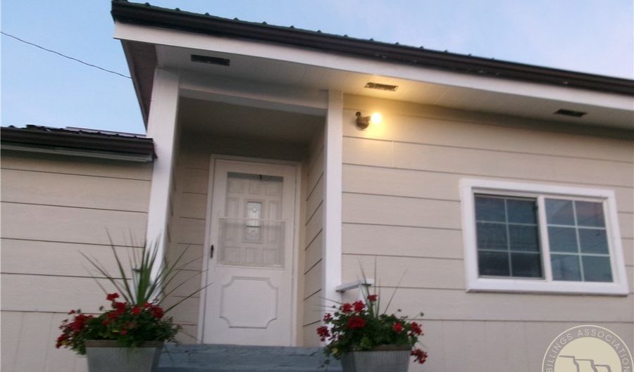 103 Grauberger Ln, Acton, MT 59002 - 2 Beds, 2 Bath