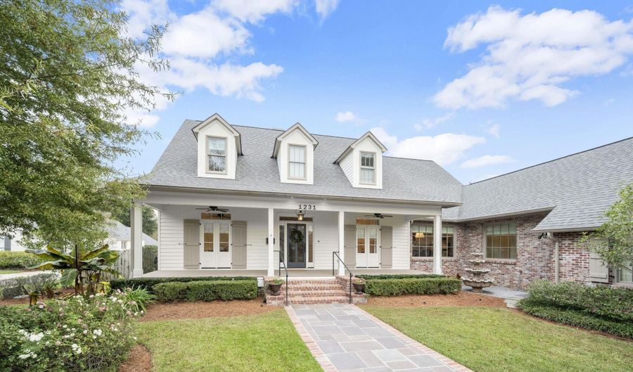 1231 Cyril Ave, Baton Rouge, LA 70806 - 5 Beds, 4 Bath