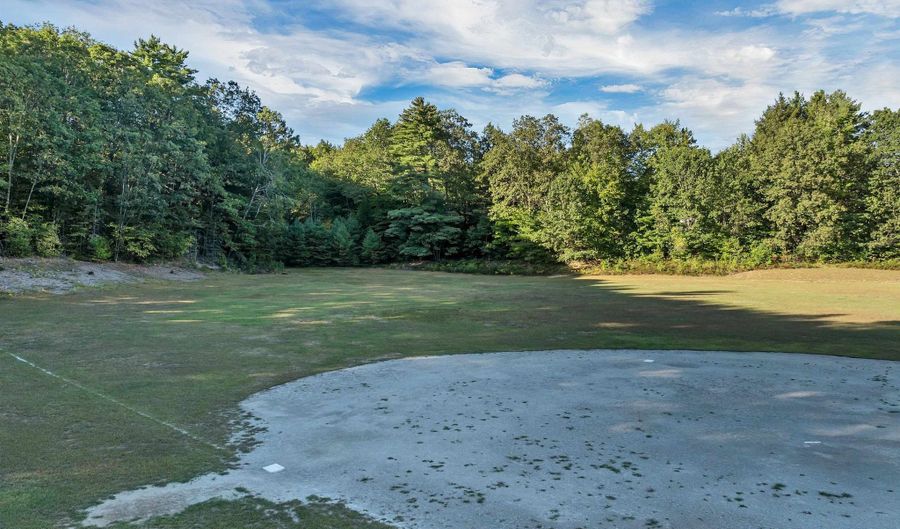 151 US Highway 202, Bennington, NH 03442 - 3 Beds, 1 Bath