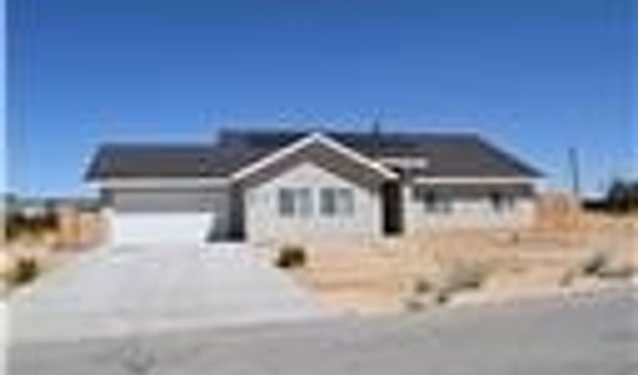 20808 107th St, California City, CA 93505 - 4 Beds, 3 Bath