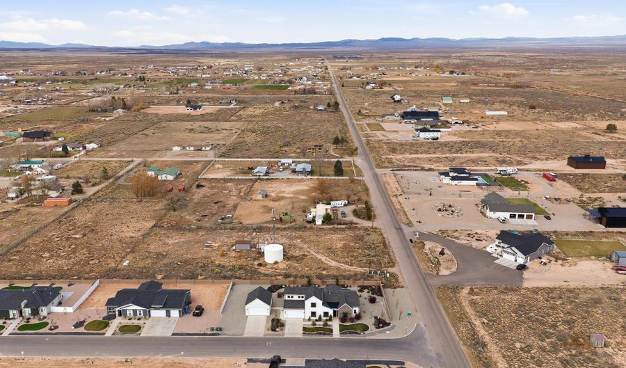 2318 W 5190 N, Cedar City, UT 84721 - 5 Beds, 4 Bath