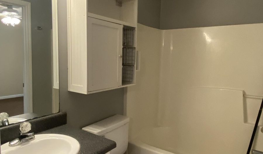 2507 Golden Park Ln, Tallahassee, FL 32303 - 3 Beds, 2 Bath