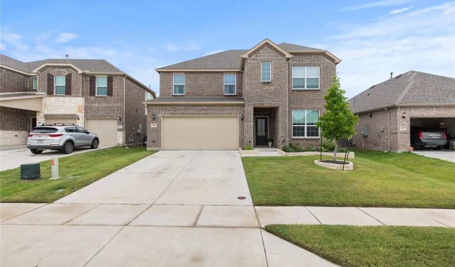 913 Adelyn St, Anna, TX 75409 - 4 Beds, 3 Bath