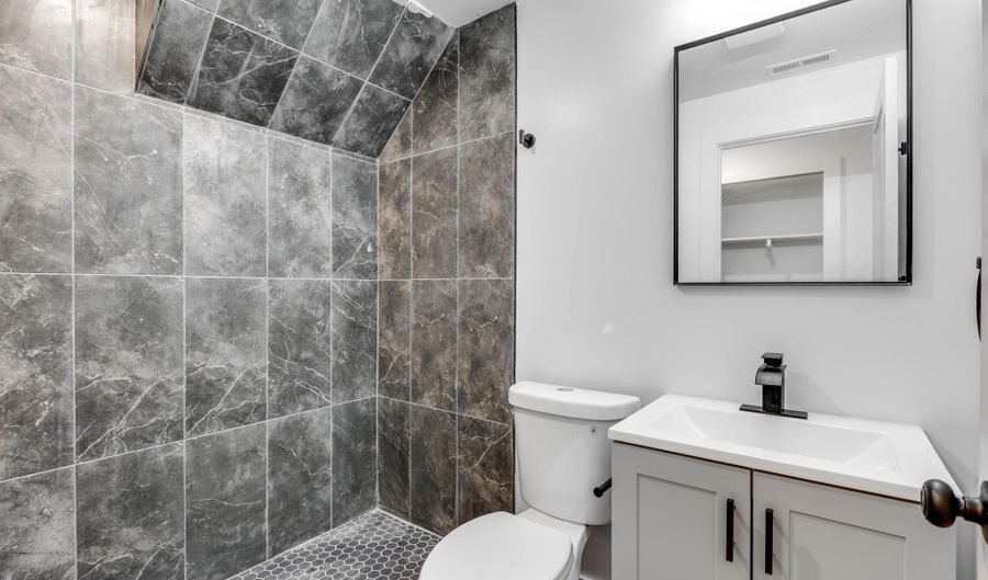 2123 N FRANKLIN St 1, Philadelphia, PA 19122 - 2 Beds, 3 Bath