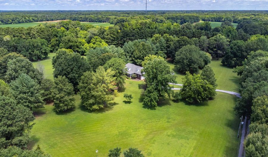 8740 OLD BROWNSVILLE Rd, Bartlett, TN 38002 - 4 Beds, 4 Bath