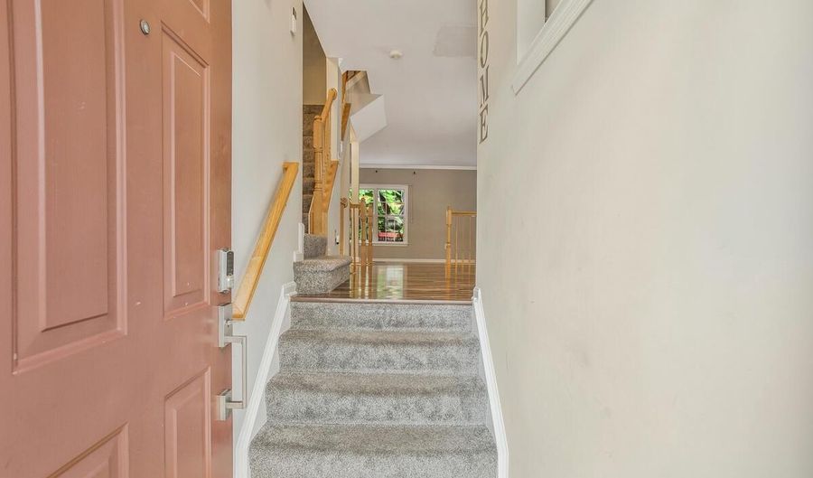 1609 SCOTCH PINE Dr, Bowie, MD 20721 - 4 Beds, 4 Bath