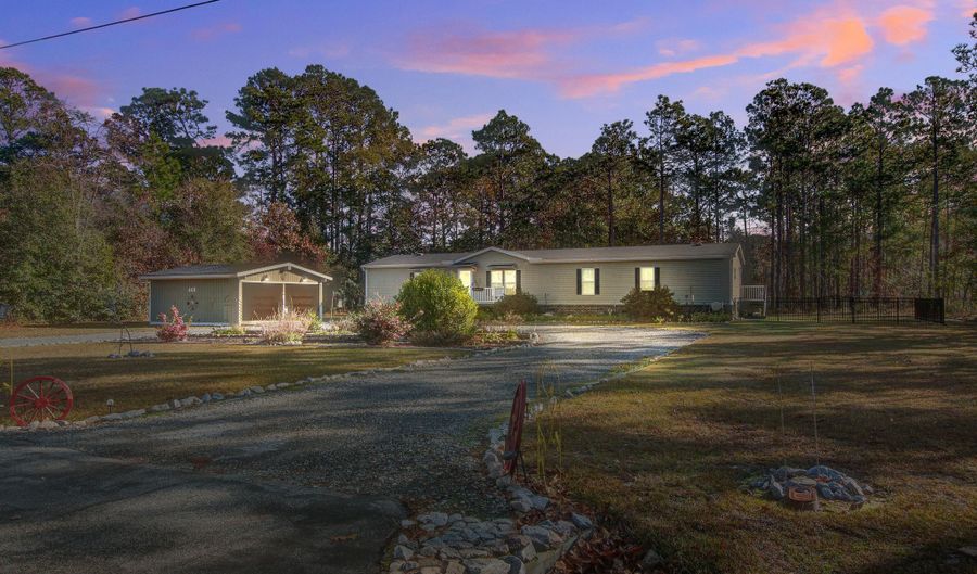 448 Pauline Dr, Bonneau, SC 29431 - 3 Beds, 0 Bath