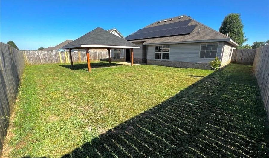 3003 Wargate Ave, Bentonville, AR 72713 - 4 Beds, 2 Bath