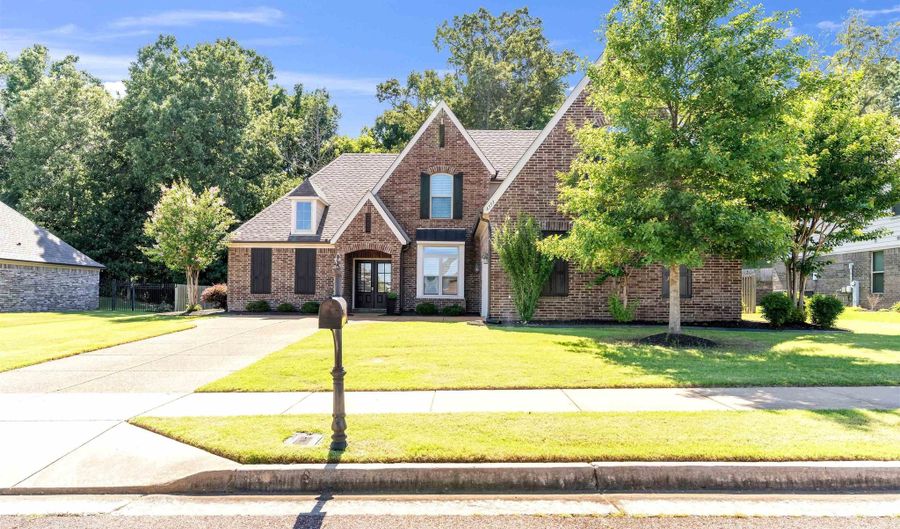 4553 CRADDLE HILL Dr, Bartlett, TN 38002 - 4 Beds, 3 Bath