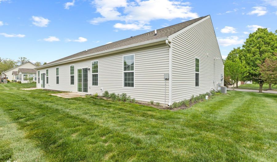556 Dylan Dr, Avon, IN 46123 - 2 Beds, 2 Bath