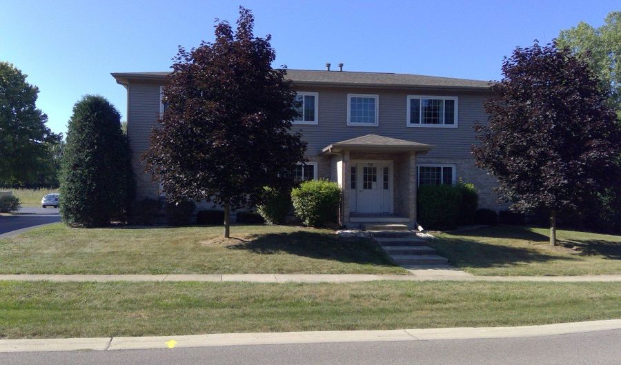 790 W Highview Dr 2E, Antioch, IL 60002 - 2 Beds, 2 Bath