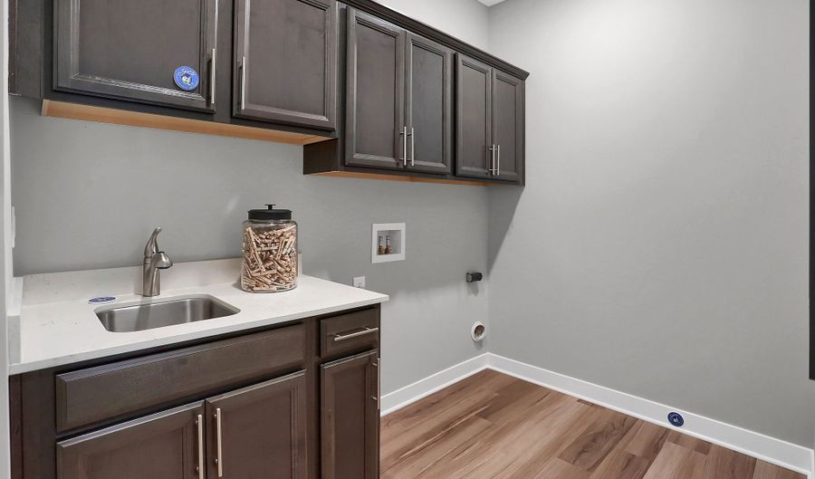 5175 Nettleton Way, Avon, IN 46123 - 3 Beds, 2 Bath