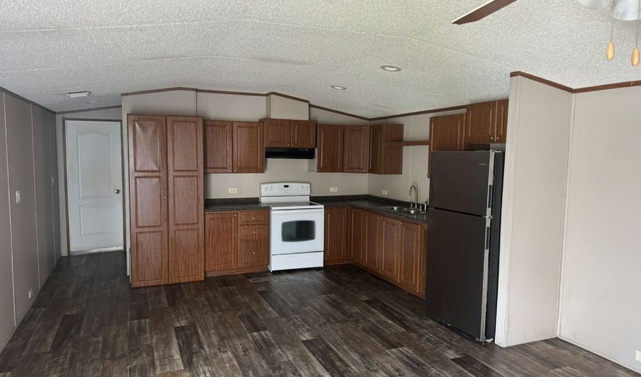 43 Park Place Ests 43, Arcadia, FL 34266 - 3 Beds, 2 Bath