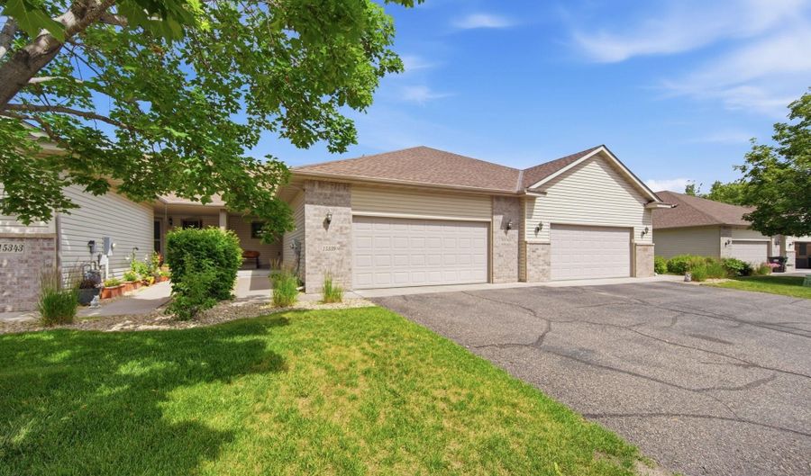 15339 Radium Way NW, Anoka, MN 55303 - 3 Beds, 3 Bath