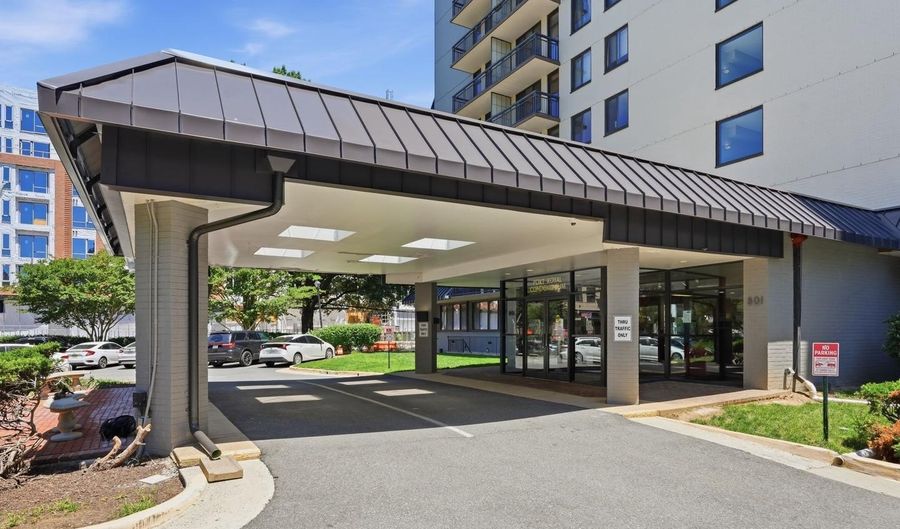801 N PITT St N #804, Alexandria, VA 22314 - 1 Beds, 1 Bath