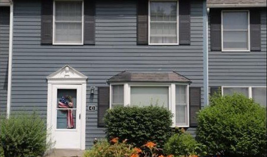 43 Baldwin Dr #43, Bangor, ME 04401 - 2 Beds, 2 Bath