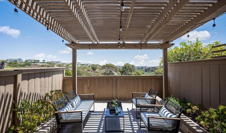 4577 Essex Ct, Carlsbad, CA 92010 - 3 Beds, 3 Bath