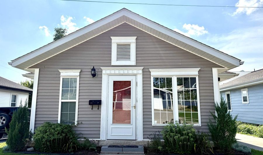 1509 Q St, Bedford, IN 47421 - 3 Beds, 2 Bath