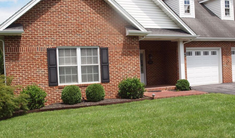 20115 Vances Mill Rd A, Abingdon, VA 24211 - 2 Beds, 2 Bath