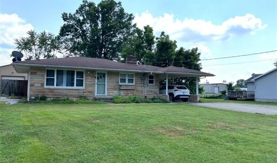 747 English Ave, Austin, IN 47102 - 2 Beds, 1 Bath