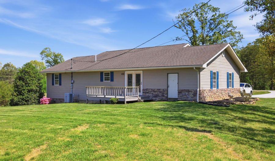 467 Oakmont Rd, Bean Station, TN 37708 - 3 Beds, 2 Bath