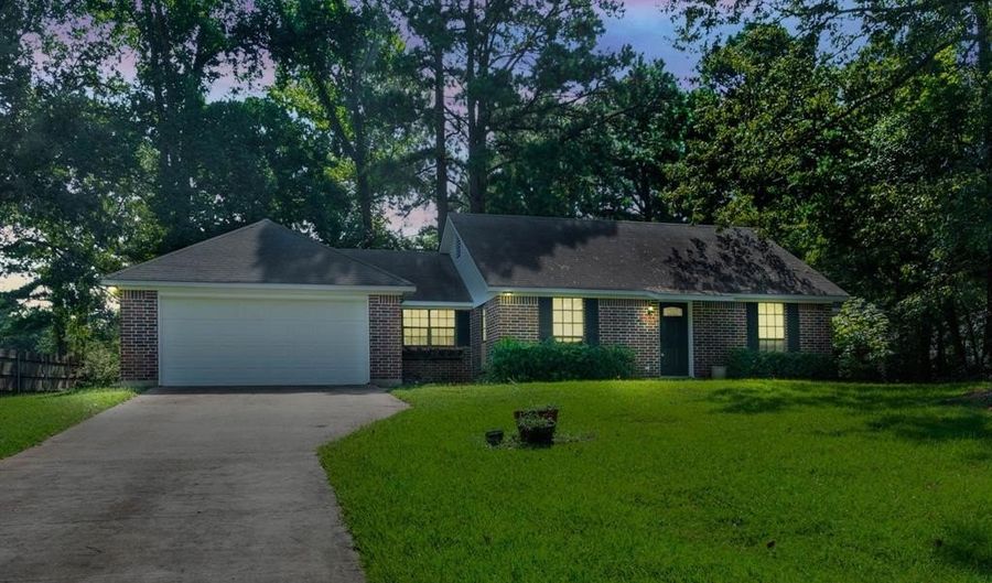 4219 McMichael Ave, Shreveport, LA 71119 - 3 Beds, 2 Bath