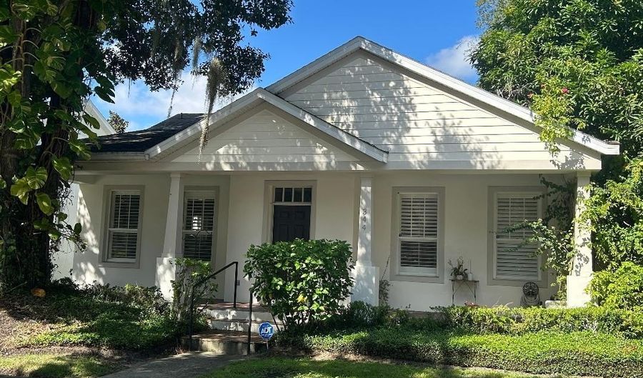 344 N FOREST Ave, Orlando, FL 32803 - 4 Beds, 3 Bath