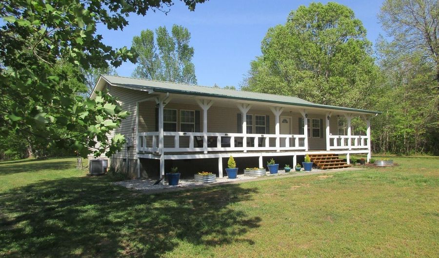195 Horton Bridge Rd, Benton, TN 37307 - 3 Beds, 2 Bath