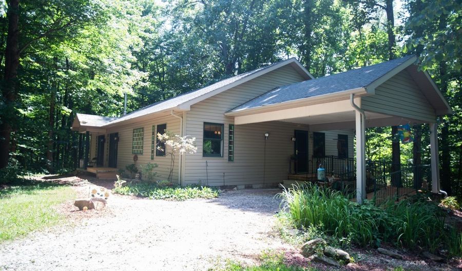 1379 Sandusky Rd, Albany, OH 45710 - 3 Beds, 2 Bath