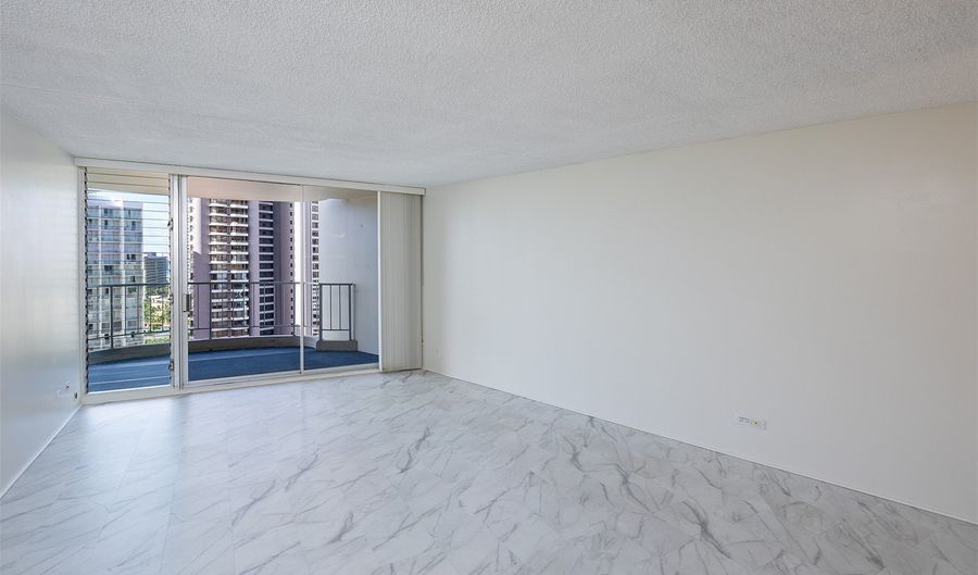 469 Ena Rd 2009, Honolulu, HI 96815 - 3 Beds, 2 Bath
