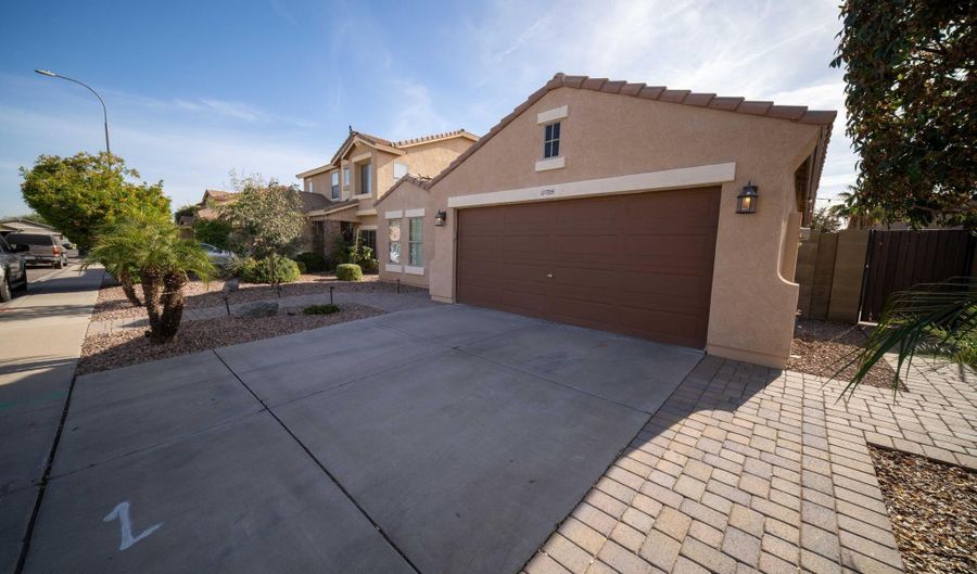 11725 W FLANAGAN St, Avondale, AZ 85323 - 4 Beds, 2 Bath