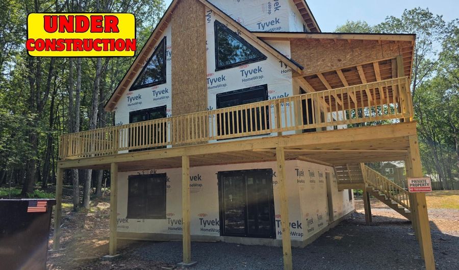 161 Keats Ln, Albrightsville, PA 18210 - 6 Beds, 3 Bath