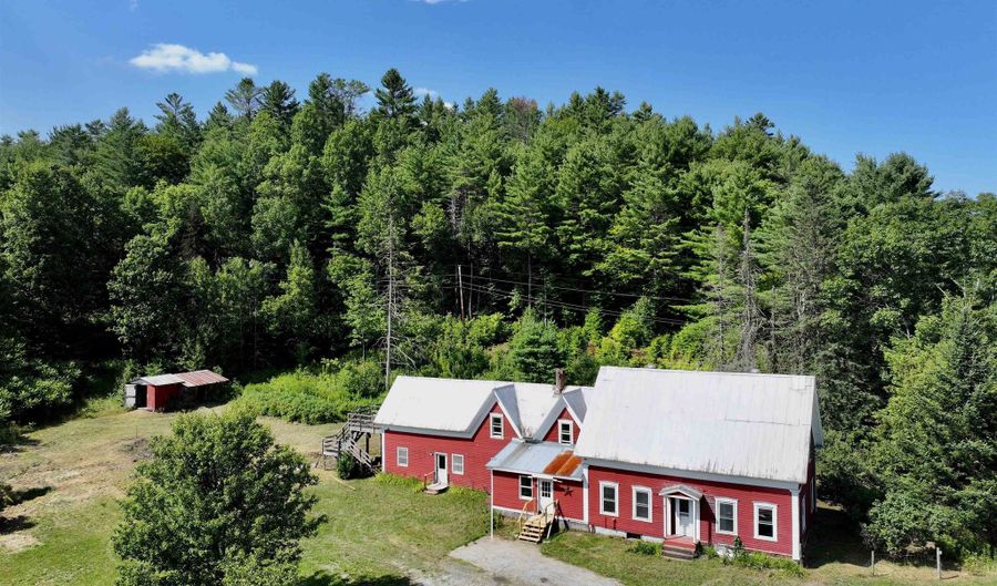 6395 Vermont Route 14, Calais, VT 05650 - 7 Beds, 4 Bath