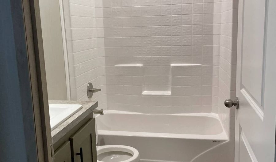 1600 Rosharon Rd 25ATV, Alvin, TX 77511 - 3 Beds, 2 Bath