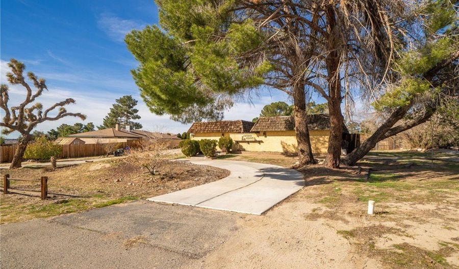 14580 Keota Rd, Apple Valley, CA 92307 - 4 Beds, 2 Bath