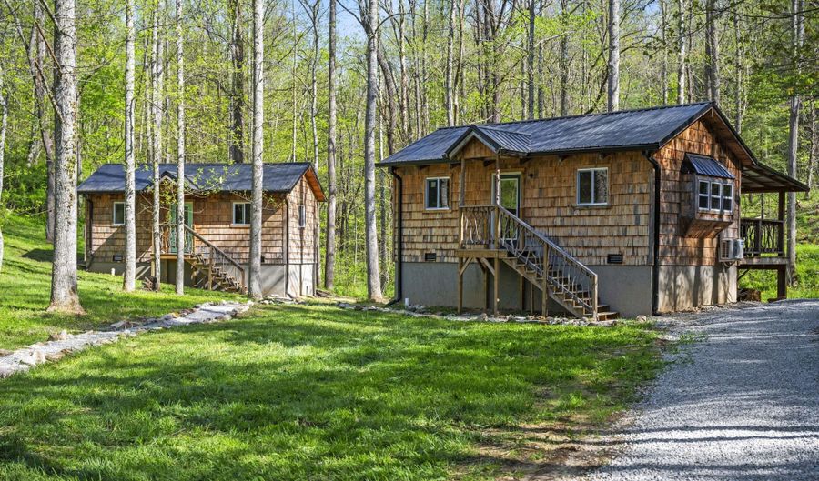 22 Still Hand Ln, Beattyville, KY 41311 - 2 Beds, 2 Bath