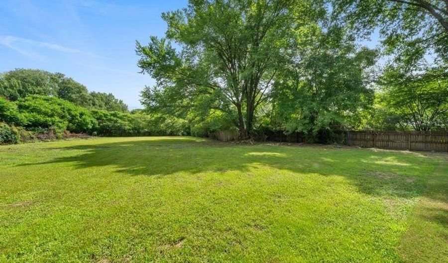 4076 OAK Rd, Bartlett, TN 38135 - 3 Beds, 2 Bath