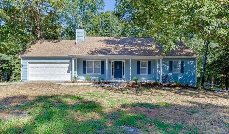 4293 Saddlecreek Ct, Auburn, GA 30011 - 3 Beds, 2 Bath