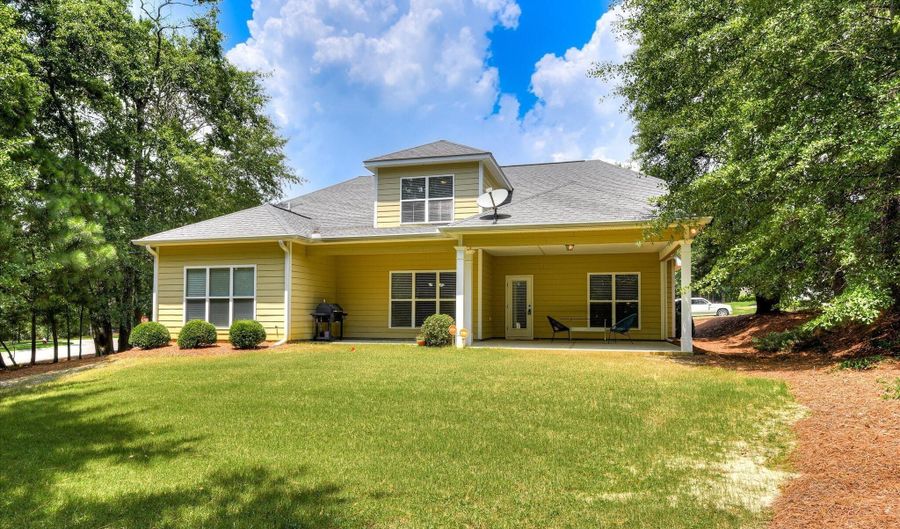 512 Nandina Ct, Aiken, SC 29801 - 4 Beds, 3 Bath