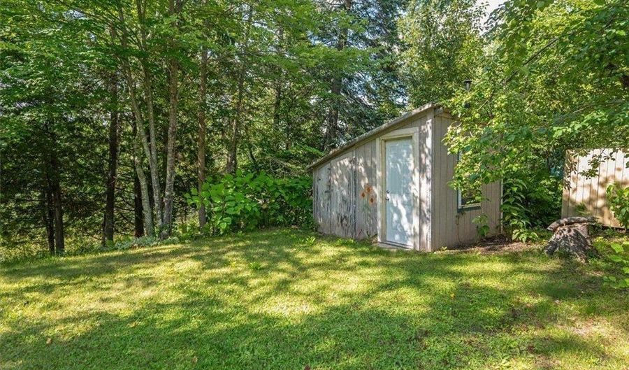 8977 Austin Rd, Alborn, MN 55702 - 2 Beds, 1 Bath