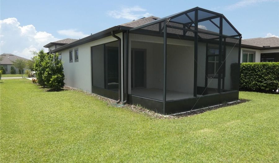 6372 MOORING LINE Cir, Apollo Beach, FL 33572 - 2 Beds, 2 Bath